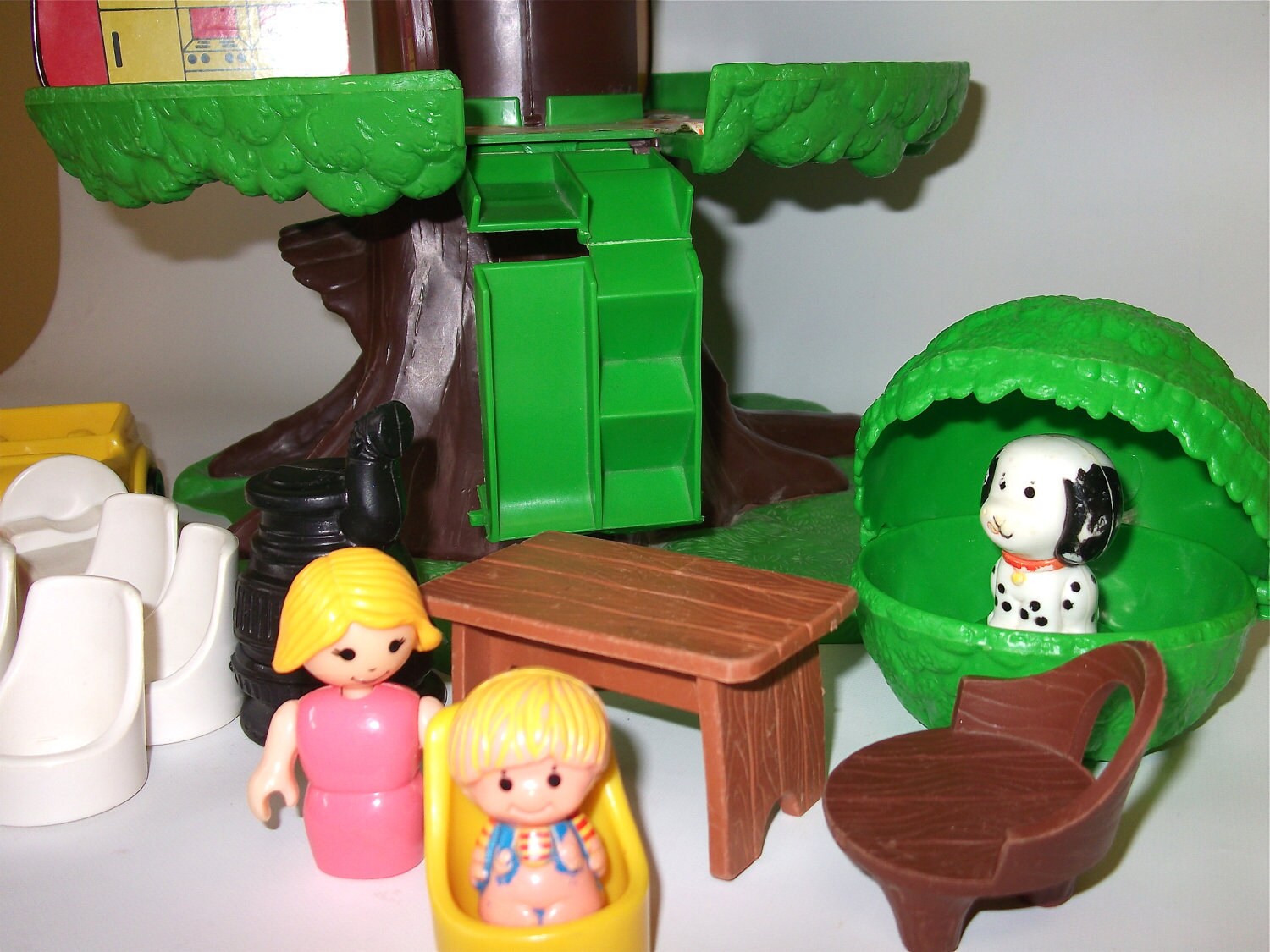 kenner tree house toy