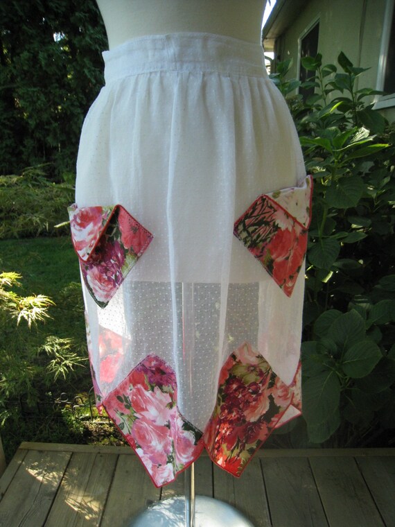 Vintage Swiss Dot Apron by CoffeeKlatch on Etsy