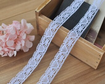 2cm x 2yards (white) cotton crochet lace trim (S492)