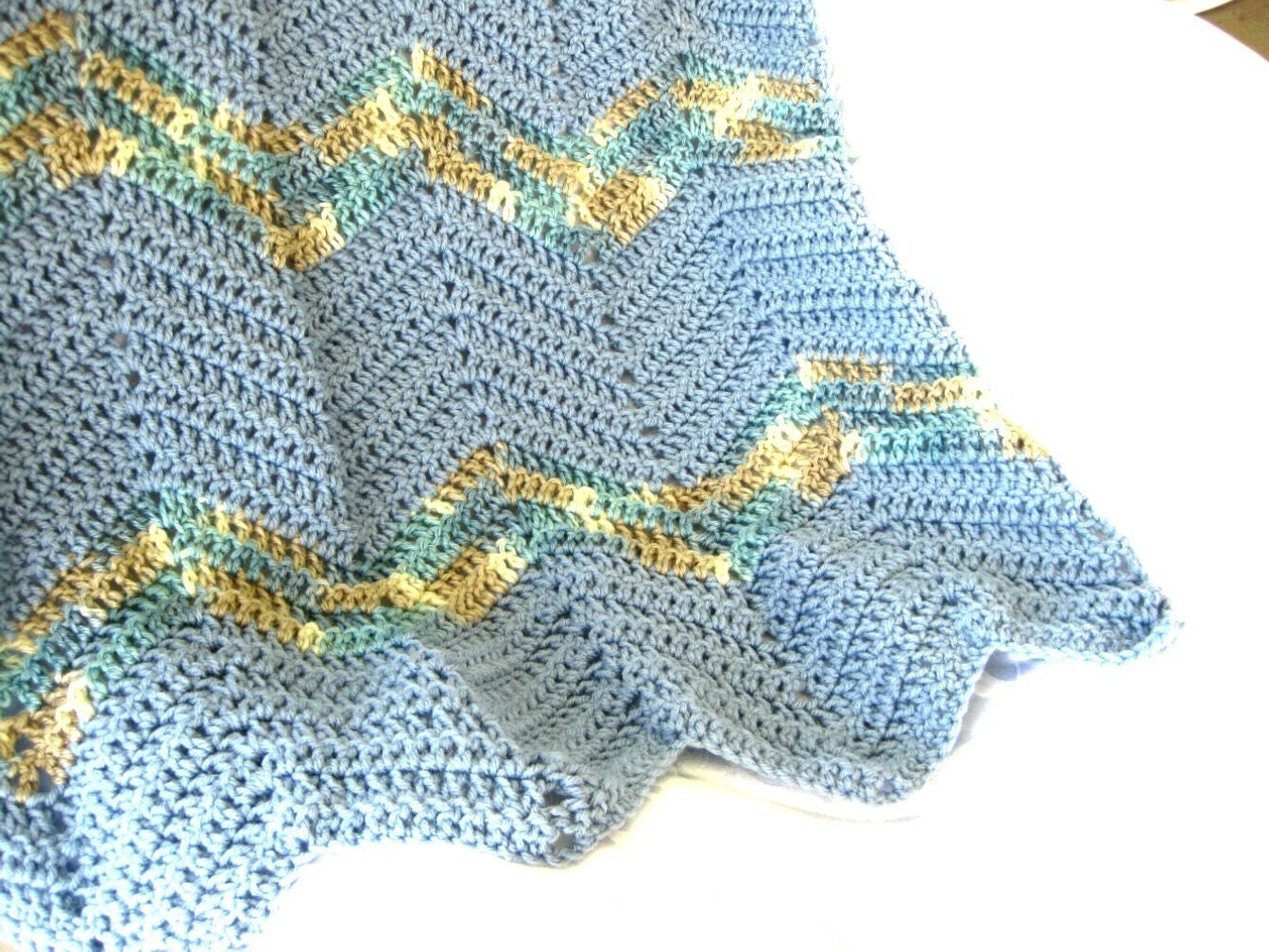 Easy Ripple Crochet Afghan pattern make it in a by crochetgal