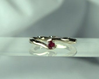 White gold engagement rings turning yellow