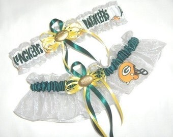 New Wedding Garter Set Handmade with Green Bay Packers fabric