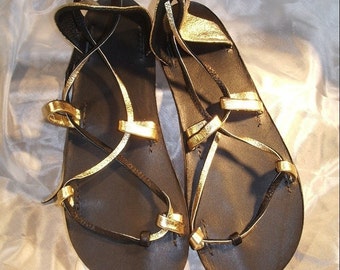 Pelle Moda Womens Berti Platinum Gold Sandals Size 6.5 (491027) | eBay
