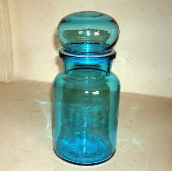 Large Belgian Blue Glass Apothecary Jar by coventgardenvintage