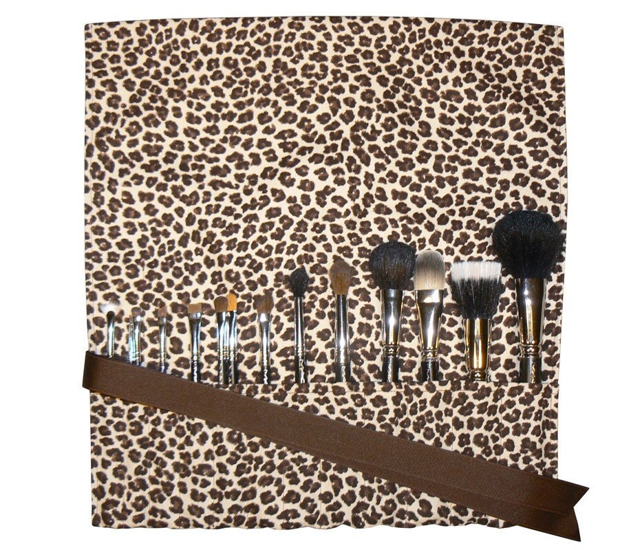 Medium Size Makeup Brush Roll Holder Organizer Leopard