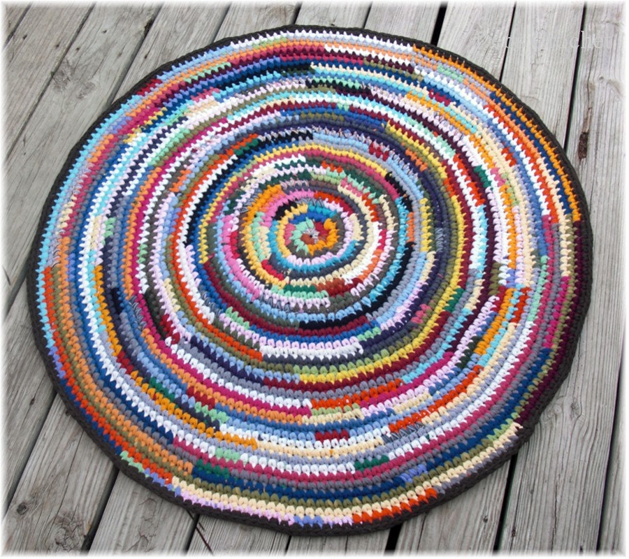 Round Rag Rug Multi Color 39 Inches Brown Trim