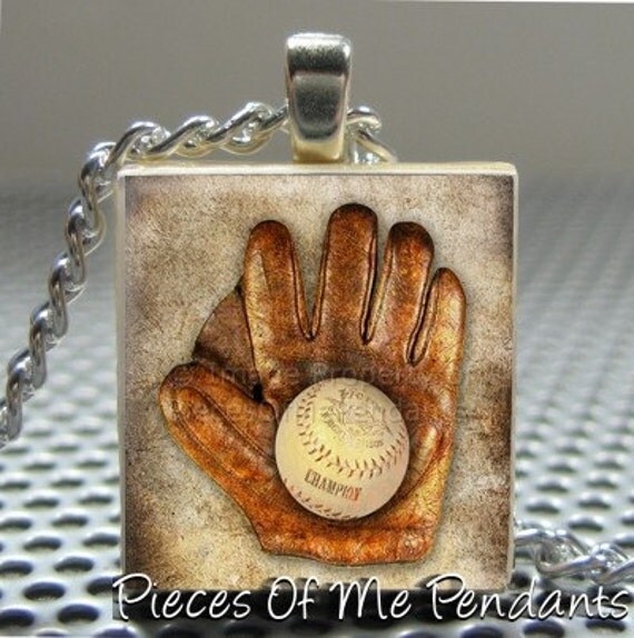 Items similar to Pendant Vintage Sports BASEBALL Glove and Ball
