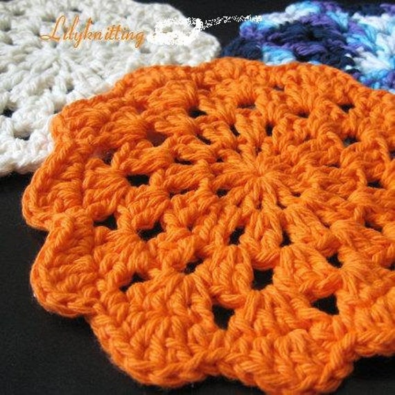 PATTERN in PDF Easy Crochet dishcloth with scallop edge