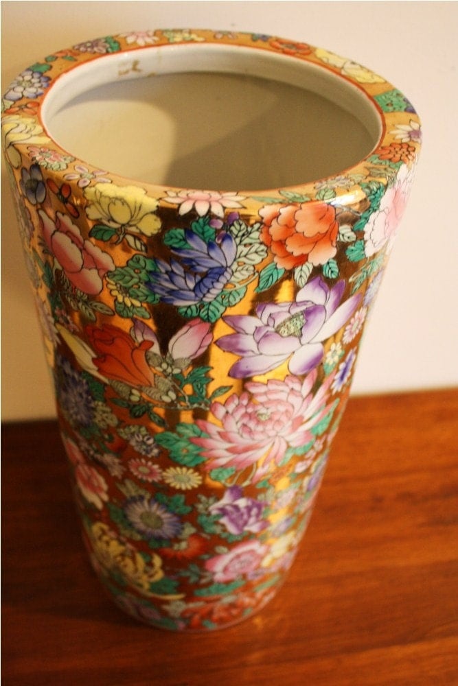 Large Asian painted ceramic umbrella stand