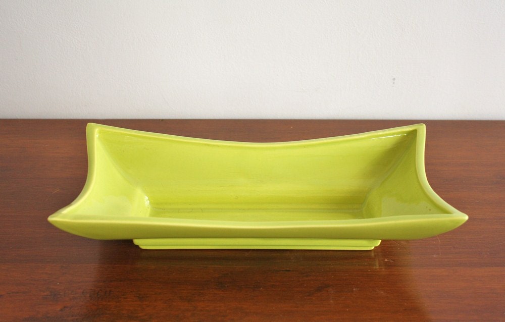 Vintage lime green ceramic dish