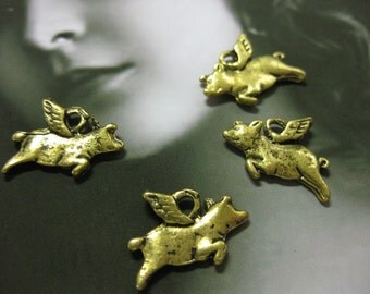 Antique Brass Flying Pig Charms 1087GOL x4