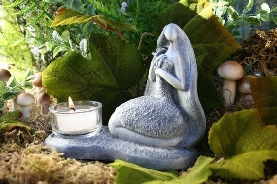Sculpture – Concrete