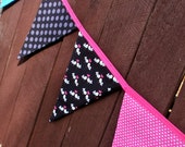 SALE Bunting / flags / pennant strings - Black Lovebirds Il_170x135