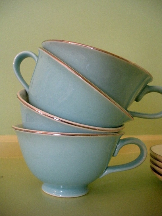Vintage Set of Blue Wild FLower Tea Cups and Saucers