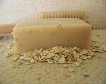 Oatmeal and Honey Goat's Milk Soap, made with oatmeal pure honey, no fragrance added, oat and honey handmade soap, natural soap, gift soap