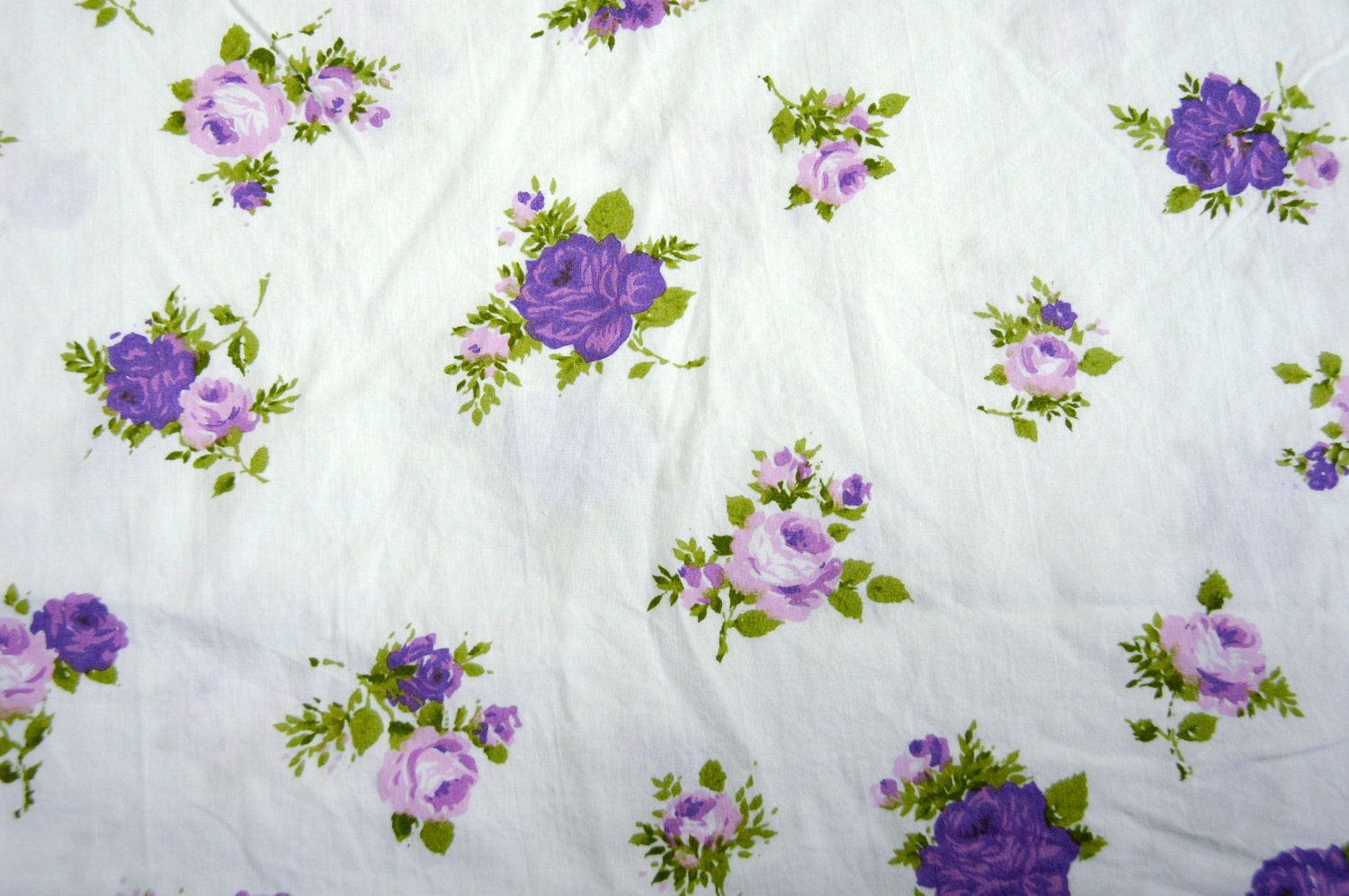 Vintage Sheet Fat Quarter purple and lavender floral pattern