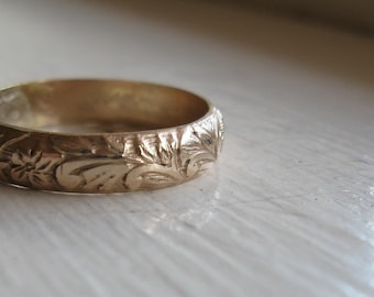 Rustic 14k Gold fill Renaissance Wedding Ring