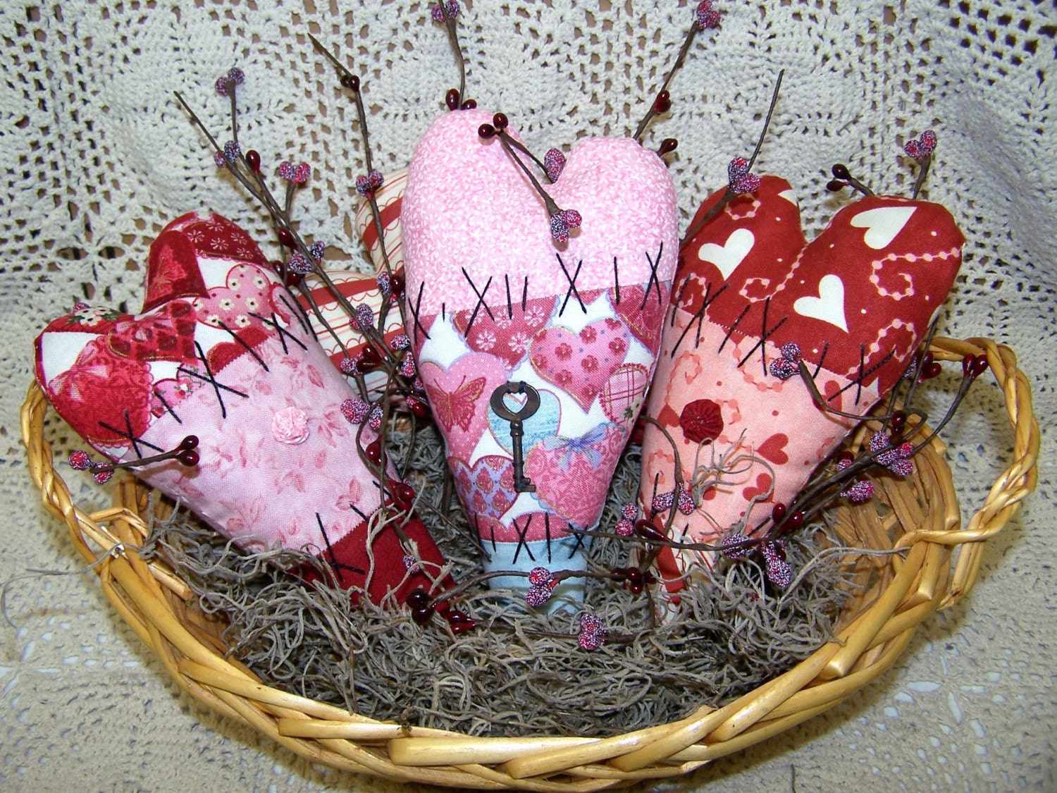 Primitive Raggedy Heart Ornies Pattern ET