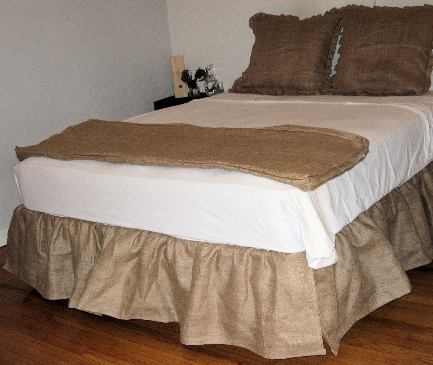 Queen Size BURLAP Bedskirt Ruffled