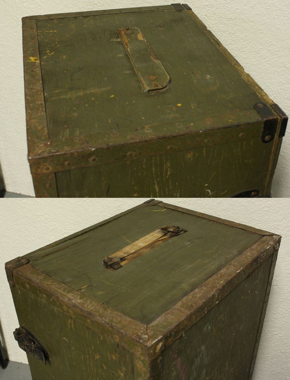 Vintage wood box wood chest foot locker lid hinged lid