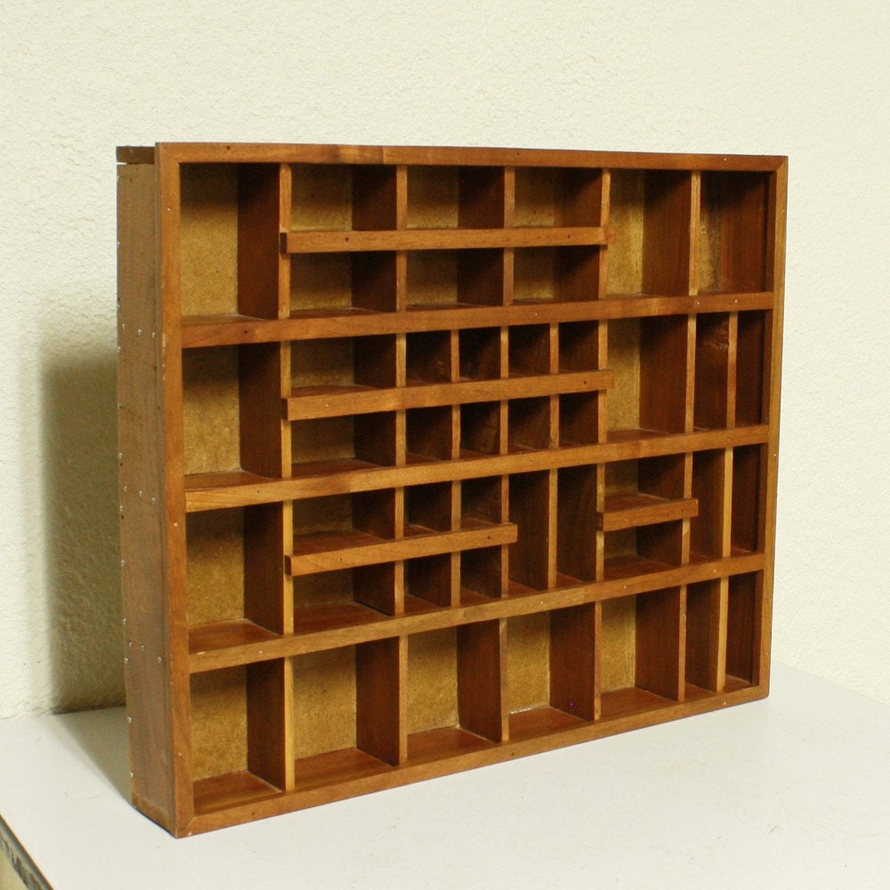 Vintage wood shadow box shelf trinket box knick knack