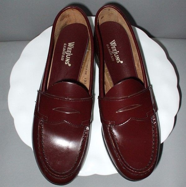 NOS Vintage 70s Bass Weejuns Shoes Original Penny Loafers
