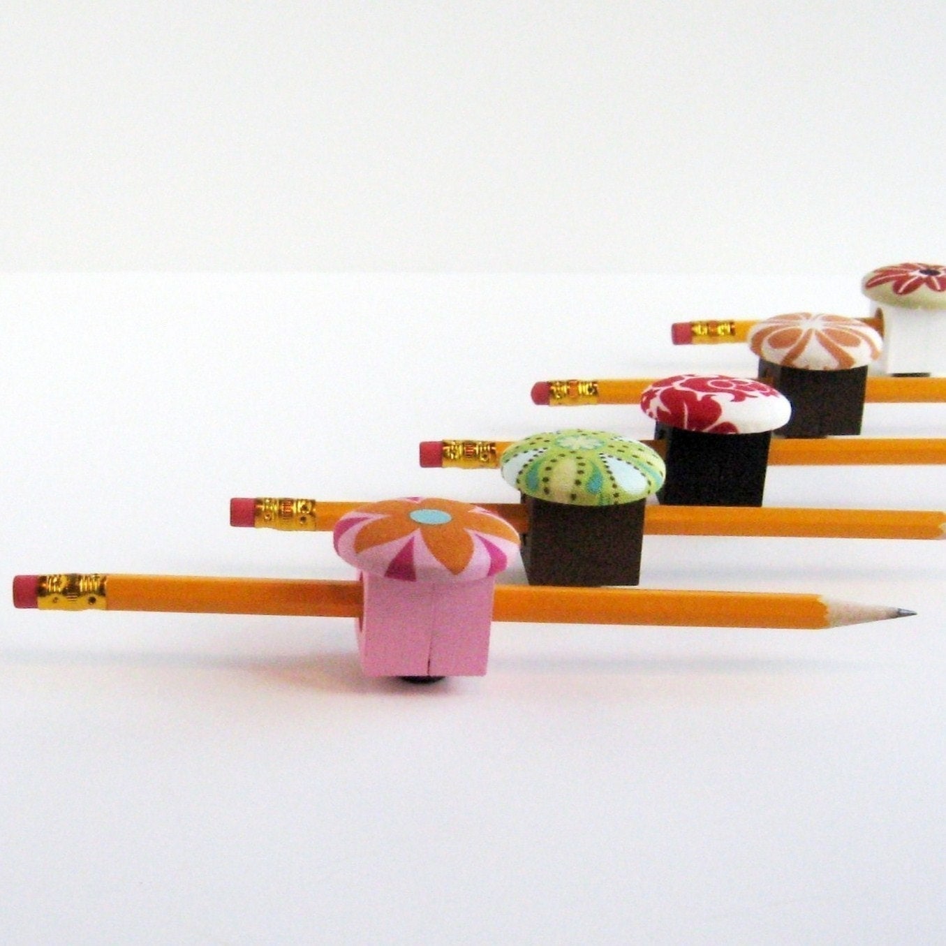 Magnetic Pen Pencil Or Chalk Holder Teacher Gift - ðzoom magnetic pen pencil or chalk holder teacher gift - ðzoom