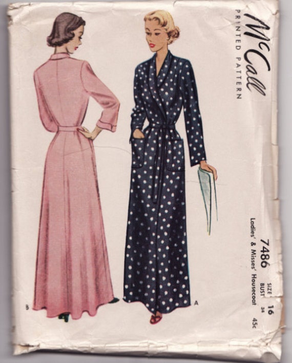 Vintage Sewing Pattern 1940's Ladies Housecoat and Robe