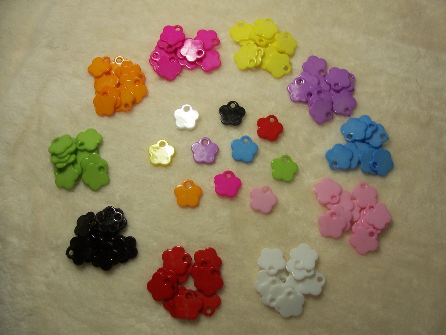 Plastic Charms...120 Piece Set of Very Cute Plastic Flower Scrapbook