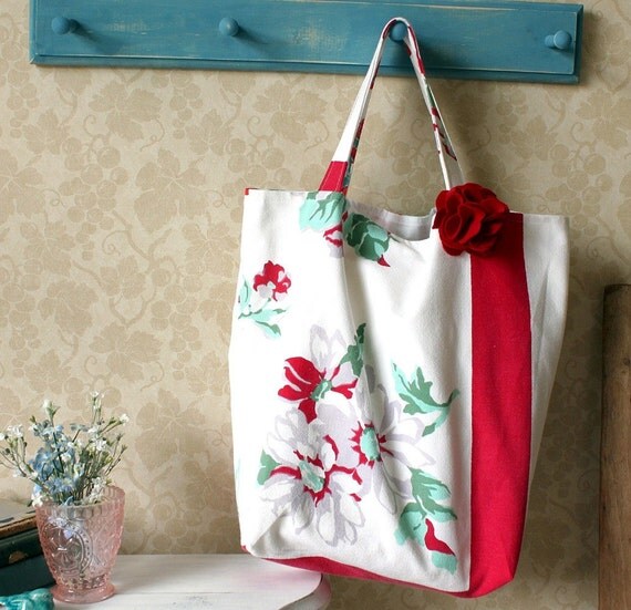 Items similar to Vintage Tablecloth Market Bag on Etsy
