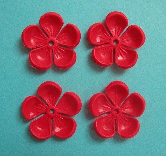 4 vintage red 5-petal plastic flower beads