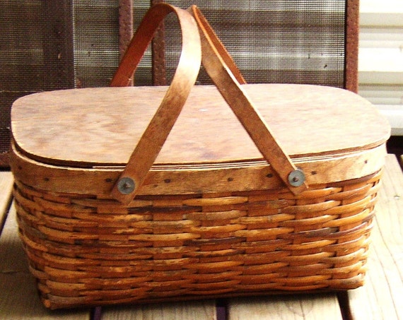 Vintage WICKER PICNIC BASKET flat lid by JunqueInTheTrunque