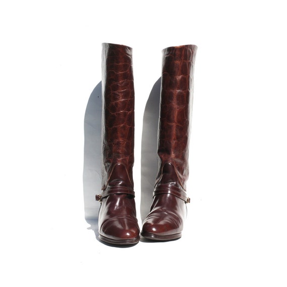 size 7 Italian dark burgundy leather riding boots by TanakaVintage