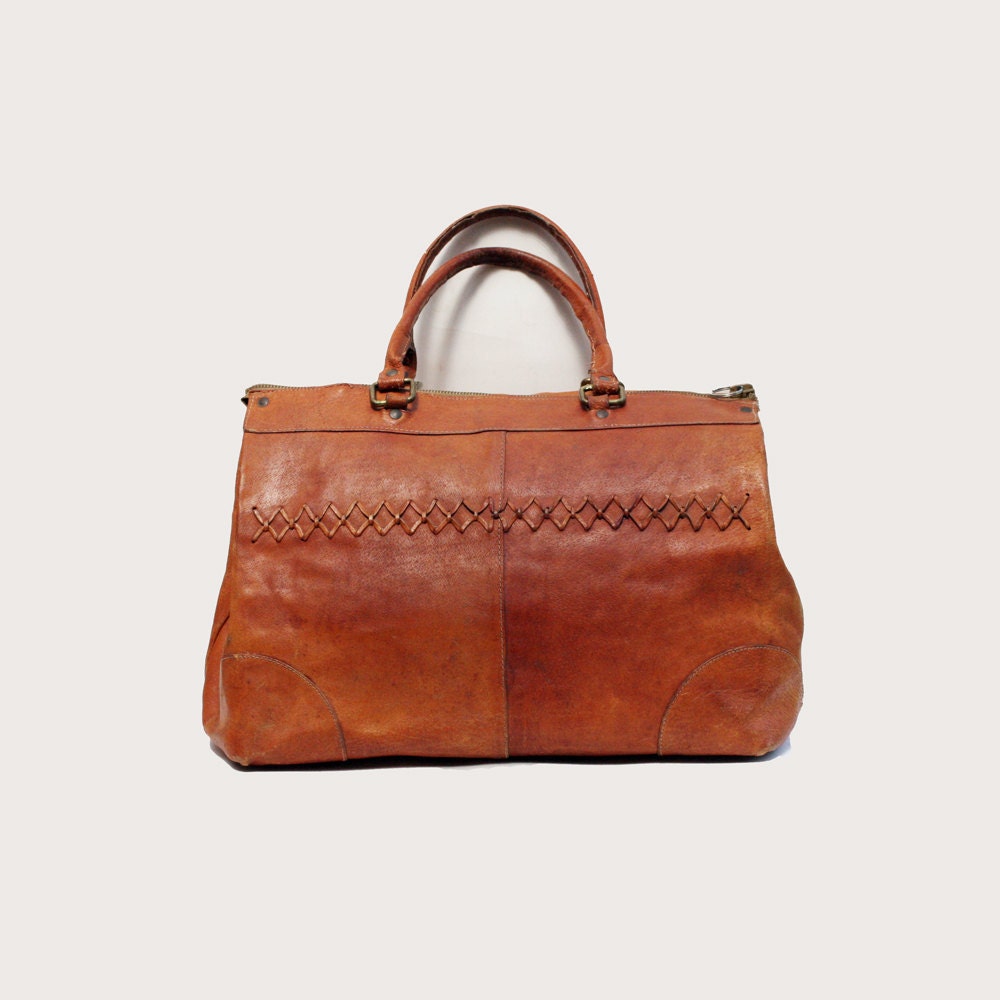 brown leather weekend bag