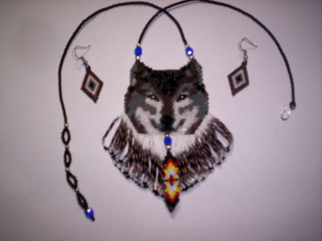 Free Beading Patterns - Native American beadwork ! Meet, Greet