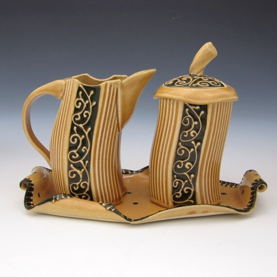Unique Sugar and Creamer Set with serving tray by Creativewithclay