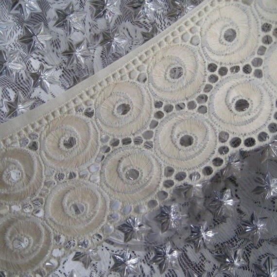 3 Inch Wide Fancy Eyelet Lace Trim By The Yard by 32NorthSupplies