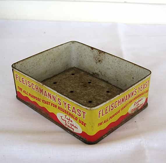 Vintage 1920's Fleischmann's Yeast Small Grocery Store