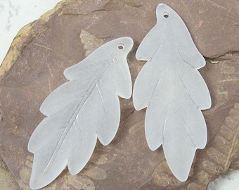 10 Large Leaf Pendant - White Frosted Lucite Leaves 43mm x 17mm Snow White Frosty Icy - Lucite Leaf Pendant
