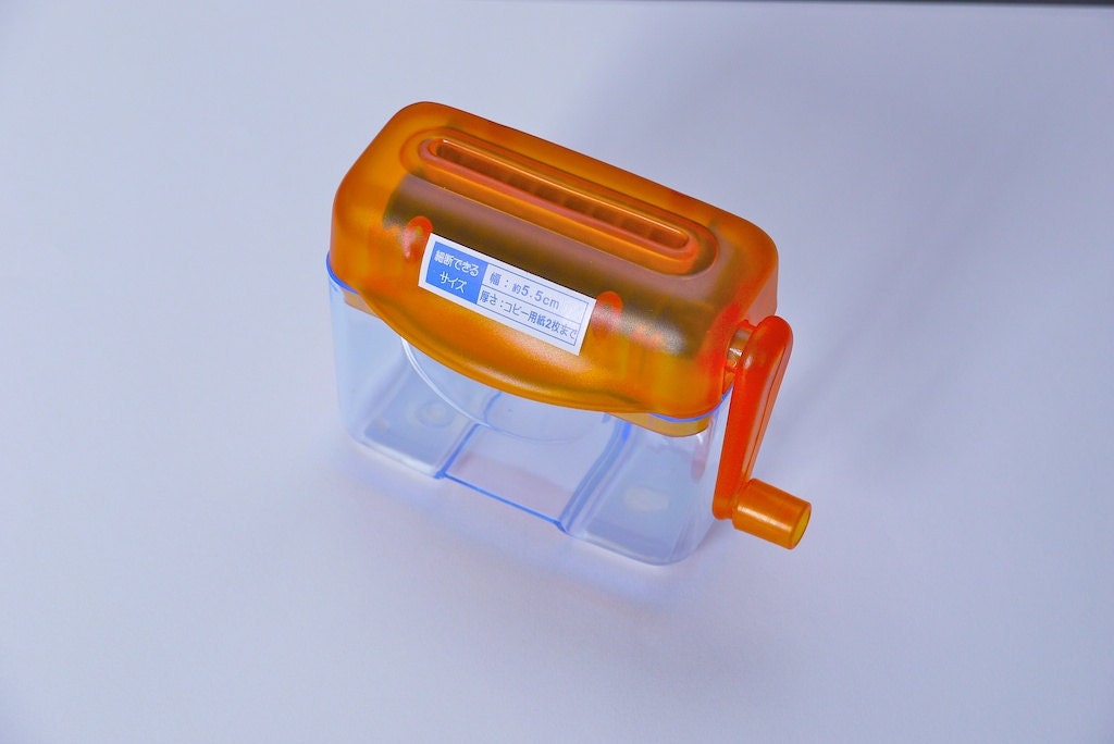Mini Japanese Paper Quilling Shredder