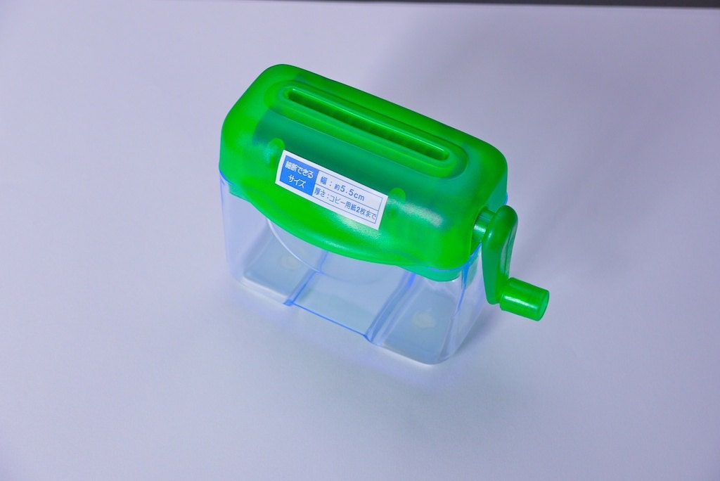 Mini Japanese Paper Quilling Shredder