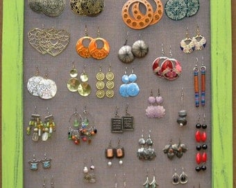 JEWELRY DISPLAY ORGANIZER green Shabby Chic / 50 - 80 Earrings / 32 - 48 Necklaces