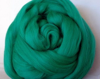 4 oz. Merino Wool Top - Shamrock - Ships Free