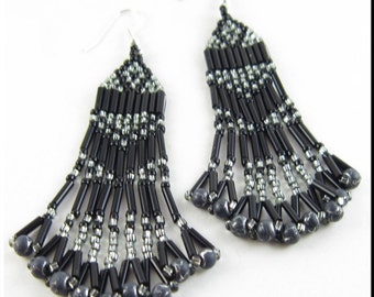 Sweetheart of the Southwest Native American Style Beadwork Seed Bead Earrings in Black and Gray