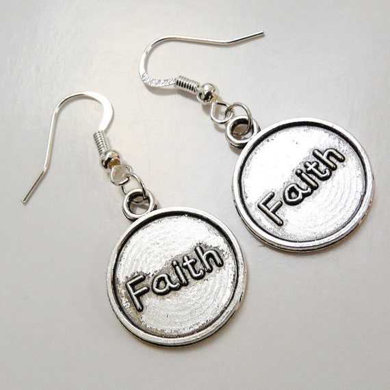 Faith Disk Earrings Silver Tone Round Disk Faith Text Earrings