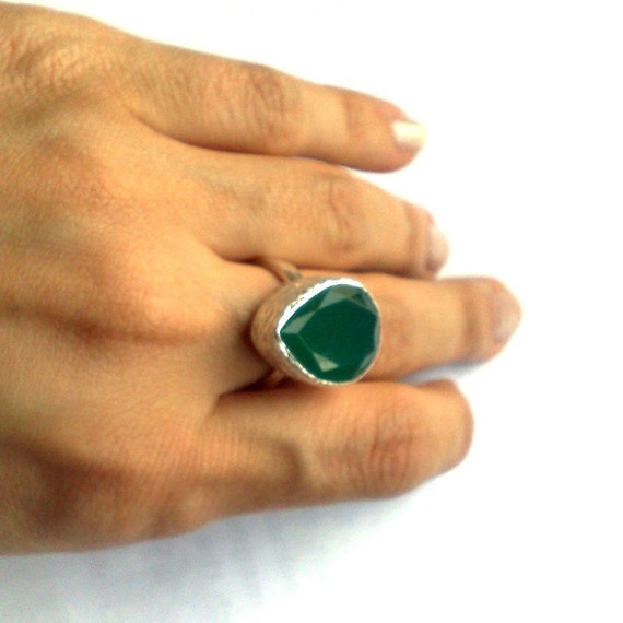 Drop Cut Green Jade Ring