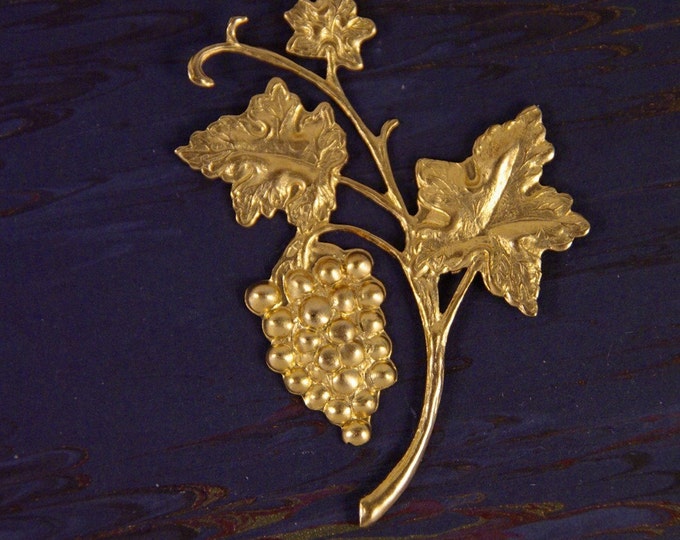 Vintage Brass Floral Grape Stem Stamping