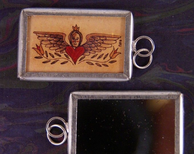 One Two-sided Pendant with Angel Queen Illustration and Mirror