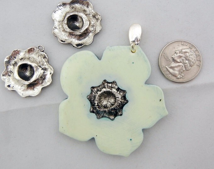 Large Floral Pendant and Charms Set in Turquoise Blue