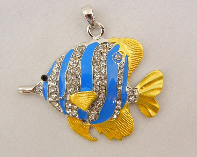 Fun Blue and Yellow Fish Pendant with Rhinestones Silver-tone